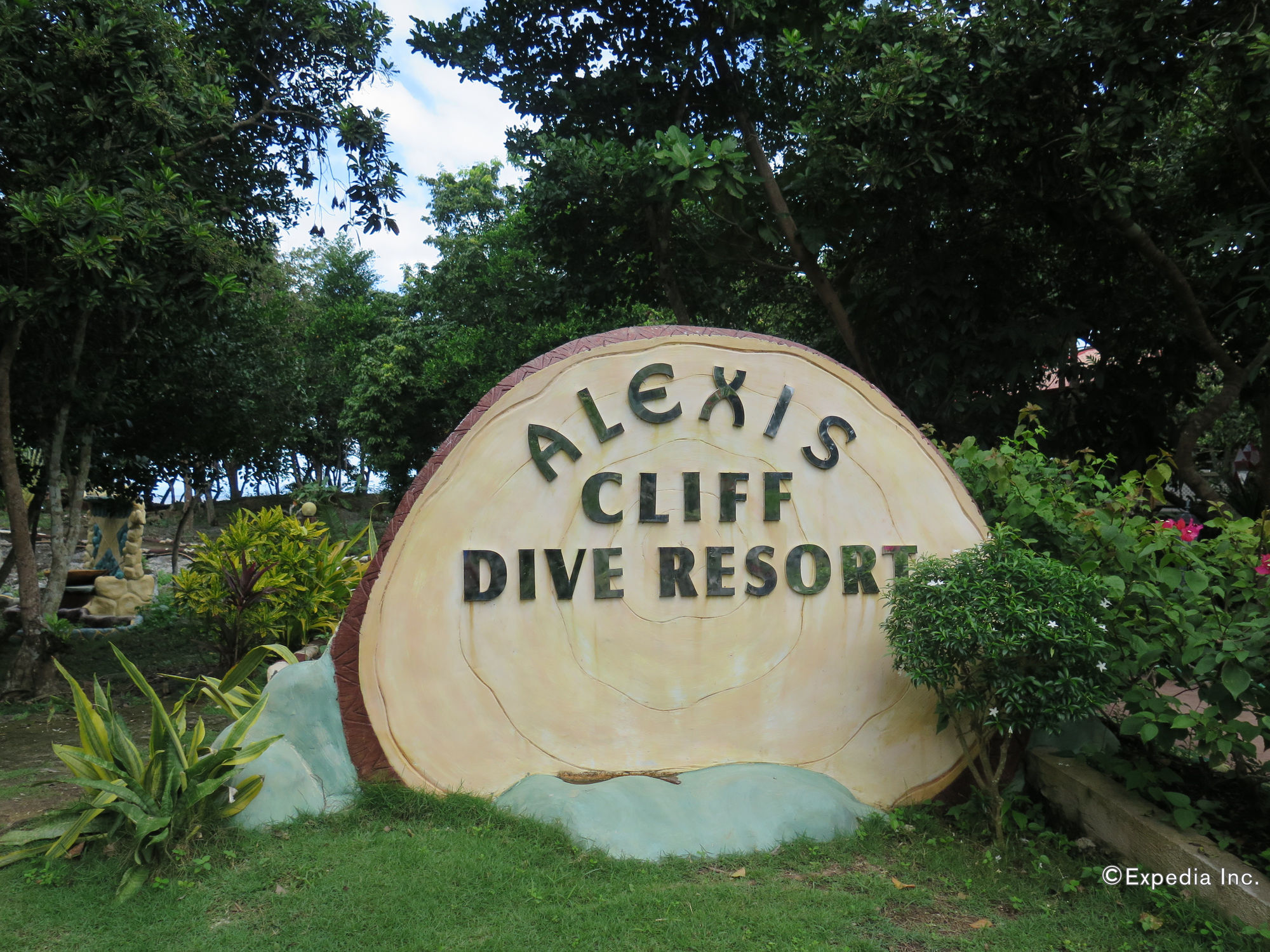 Alexis Cliff Dive Resort Панглао Экстерьер фото